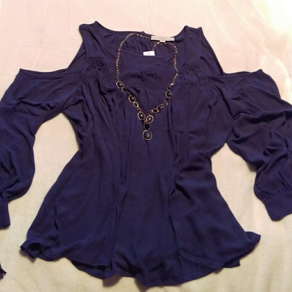 Loft,Ann Taylor Loft Blue Cold Shoulder Top - Picture 3 of 7